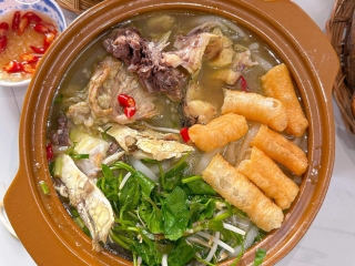 Bánh Canh Cá Lóc Tại Vũng Tàu: Món ăn đặc sản hấp dẫn của vùng biển Nam Bộ