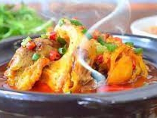 Nên Ăn Gì Khi Đến Vũng Tàu? Mê Mẩn Với Bánh Canh Cá Lóc Phương Trang