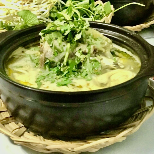 BÁNH CANH CÁ LÓC NỒI ĐẤT PHƯƠNG TRANG 1